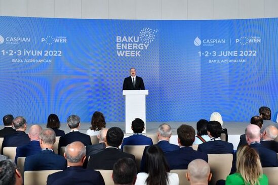 İlham Əliyev: "Bizə yeni boru kəməri lazım idi" - VİDEO