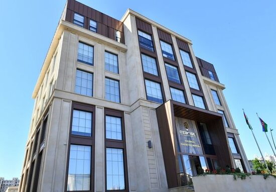 Prezident yeni elektrik yarımstansiyasının və Rəqəmsal Şəbəkələrin Baş İdarəetmə Mərkəzinin açılışında - FOTO