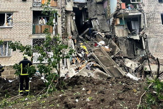 Baku TV əməkdaşı Ukraynadan xəbər verir: "Yüzə qədər azərbaycanlı ailə təxliyə olunub" - VİDEO