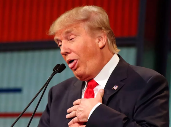 Donald Trampın 10 gülməli FOTOSU - Bu gün ad günüdür