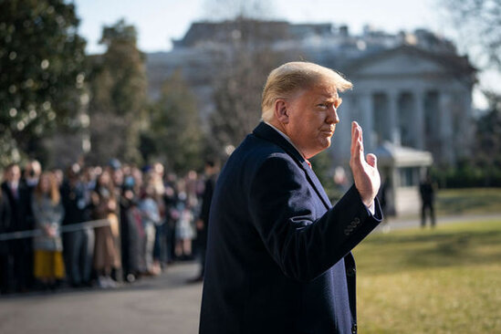 Tramp: "ABŞ böyük bəla içindədir"