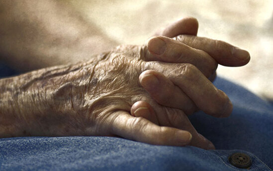 Arağa görə anasını öldürən oğulun cəzası bəlli oldu