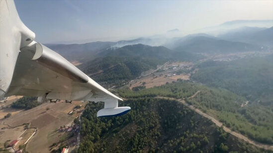 Azərbaycanın amfibiya təyyarəsi Türkiyədə yanğının söndürülməsinə başladı - YENİLƏNİB + FOTO/VİDEO