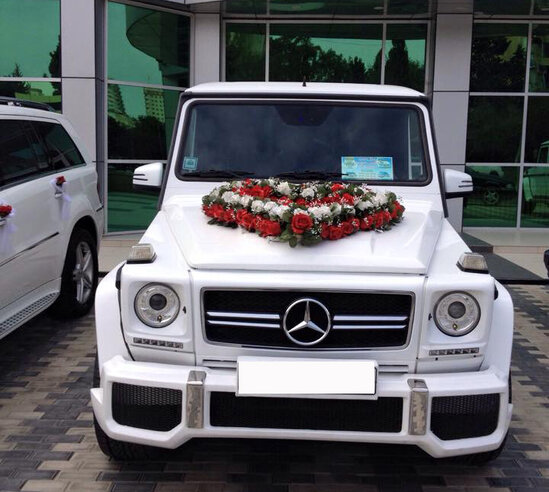 Bakıda toy maşınlarının qiyməti - Günü 250 AZN - VİDEO