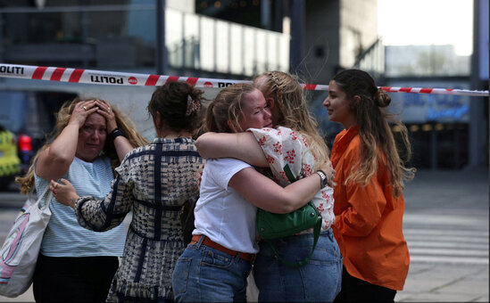 Kopenhagendə ticarət mərkəzində atışma: Ölənlər var - FOTO