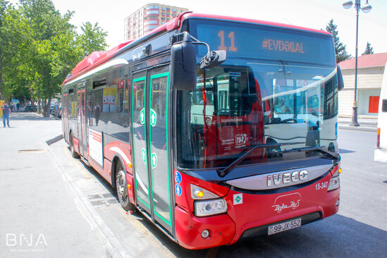 Bu avtobusun hərəkət istiqaməti müvəqqəti dəyişdirilib