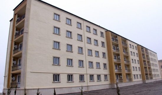 Azərbaycanda 600-dan çox internat məzununa mənzil veridi