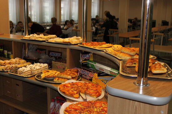 Azərbaycanda məktəb bufetlərində yoxlamalara başlanılır