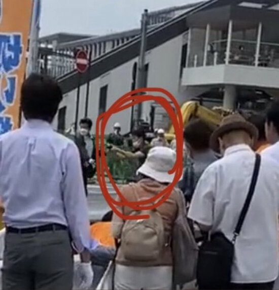 Yaponiyanın sabiq Baş nazirini güllələyən kimdir? - SƏBƏBİNİ AÇIQLADI - FOTO/VİDEO