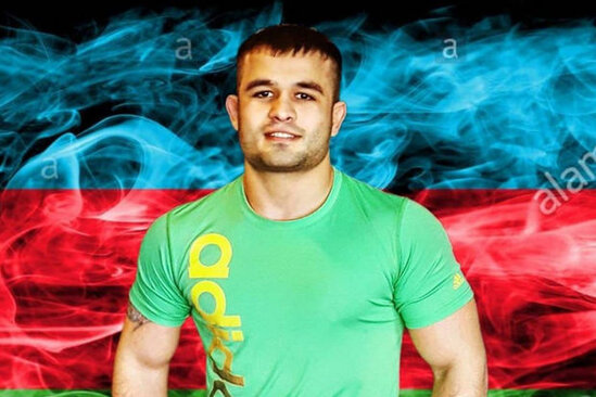 Azərbaycanda boksçu intihar edib: Toyu olacaqmış - FOTO