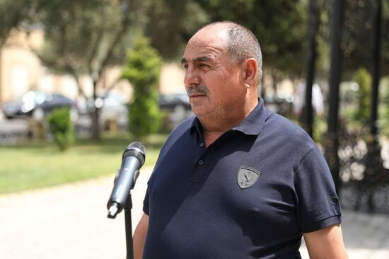 Sakinlər "Açıq mikrofon" vasitəsi ilə müraciətlərini ünvanladılar