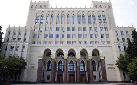 "Nə özləri işləyirlər, nə gənclərə imkan verirlər" - AzTV-dən AMEA-ya sərt tənqid