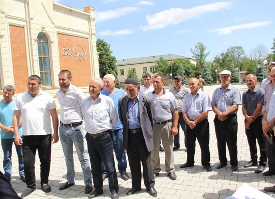 Qusarda vətəndaşlarla görüş keçirildi