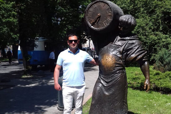 Azərbaycanlı iş adamını qətlə yetirən şəxsin kimliyi BİLİNDİ - YENİLƏNİB + FOTO