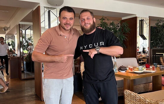 Emin Ağalarov UFC döyüşçüsü Rafael Fiziyevlə - FOTO