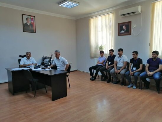 Gənc fəhlələr istehsalat təcrübəsinə cəlb olunublar