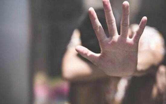 Məktəbli oğlan xalası qızına təcavüz etmək istədi, oxlovla döyüldü - Sabirabadda ŞOK OLAY