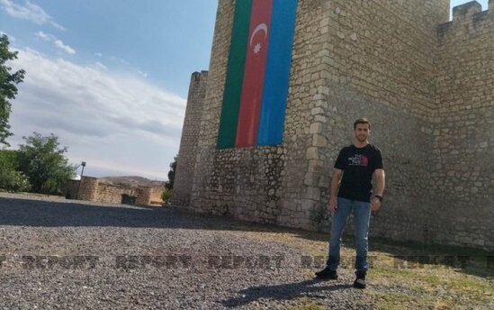 Pənahəli xanın İspaniyada yaşayan nəticəsi: "Evimizdə doğma dilimizdə danışırıq" - FOTO