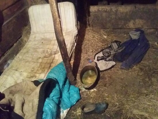 Ana və 4 uşağı tövlədə yaşayır - Əyyaş atanın dəhşətli əməlləri-FOTO