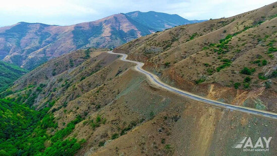 Laçın şəhərinə daxil olmadan yeni avtomobil yolunun tikintisi yekunlaşıb - FOTO