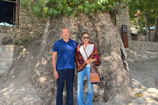 Mehriban Əliyeva Basqal qəsəbəsinə səfərdən görüntülər paylaşıb - FOTO