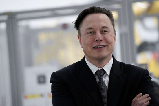 İlon Mask "Twitter"i "uddu"