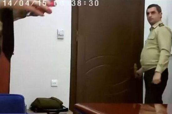 İntim videoları yayılan polkovnik saxlanıldı: Rütbəsi geri alındı – YENİLƏNİB