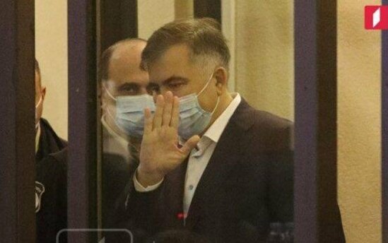 Ukrayna uğrunda döyüşmək istəyirəm - Saakaşvili