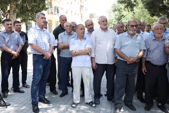 Hər bir müraciətə xüsusi həssaslıqla yanaşılır