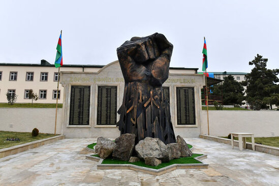 "Dəmir yumruq" Laçında - VİDEO