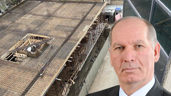 Sabiq deputata məxsus bina sökülür - SƏBƏB