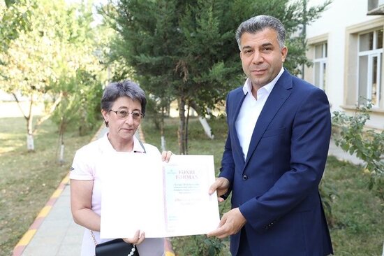 Baş direktor nəzarətçi-çilingərlərə təşəkkür etdi