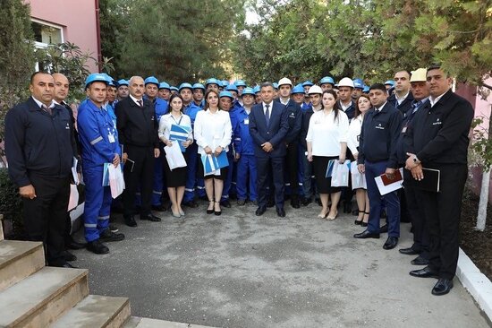 Birliyin 13 əməkdaşı nümunəvi əmək fəaliyyətinə görə təltif edildi