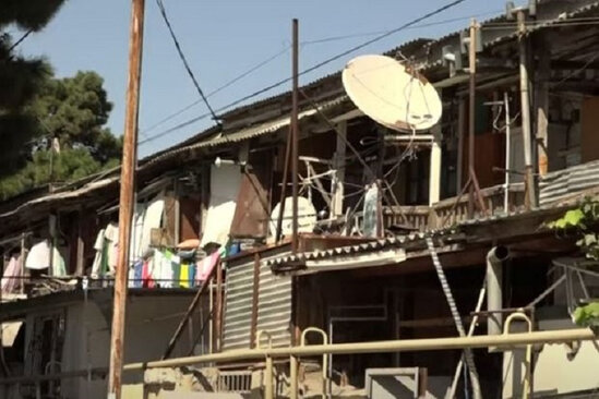 Bakıda birəsrlik qəzalı bina niyə sökülmür? - AÇIQLAMA