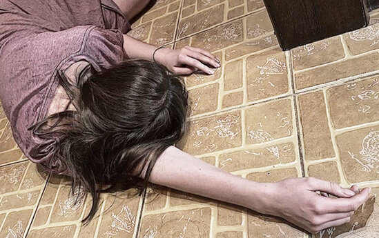 Sumqayıtda 8 aylıq hamilə intihar etdi