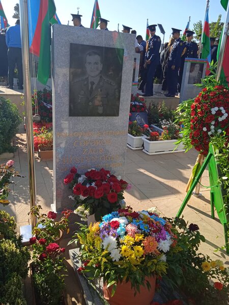 Şəhid polkovnik-leytenat Zaur Cəfərovun ailəsi ilə REPORTAJ