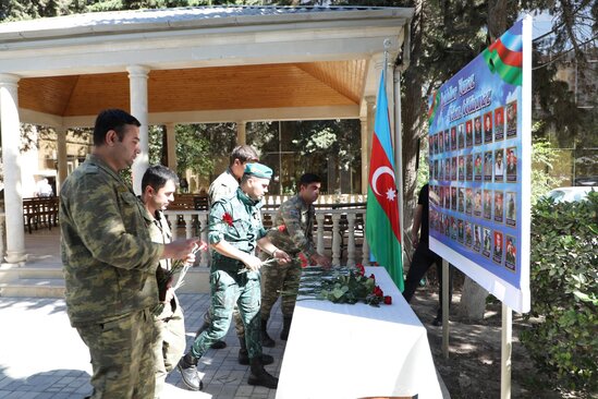SOCAR "Azəriqaz" İB-də şəhidlərimizin əziz xatirəsi yad edildi