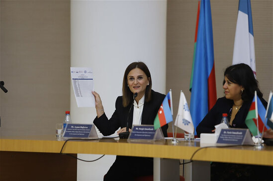 Telejurnalistlər üçün "Audiovizual media mühitində universal jurnalist" mövzusunda təlimlərə başlanılıb