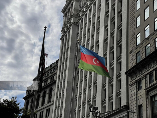 Azərbaycan bayrağı Nyu-Yorkun məşhur küçəsində ucaldılıb - FOTO
