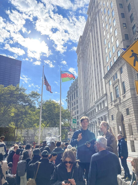 Azərbaycan bayrağı Nyu-Yorkun məşhur küçəsində ucaldılıb - FOTO