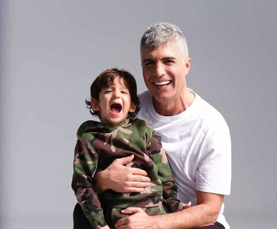 Özcan Deniz Bakıda ona verilən hədiyyə ilə nə etdiyini açıqladı - FOTO