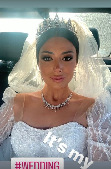 İTV-nin aparıcısının TOYUNDAN GÖRÜNTÜLƏR - FOTO/ VİDEO