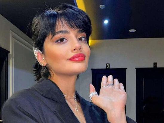 Azərbaycanlı müğənni ikinci dəfə "Altın Kelebek"dən imtina etdi - FOTO