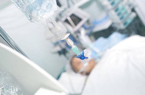 Bakıda qəza zamanı komaya düşən tələbə ölüb