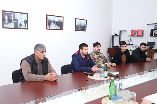 SOCAR "Azəriqaz" İB-nin baş direktorunun müavini Göyçayda vətəndaşları qəbul edib