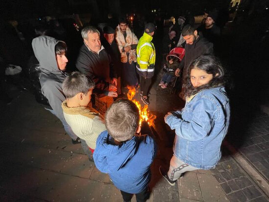 Türkiyədə 5,9 bal gücündə zəlzələdən sonra ACI MƏNZƏRƏ - FOTO/VİDEO