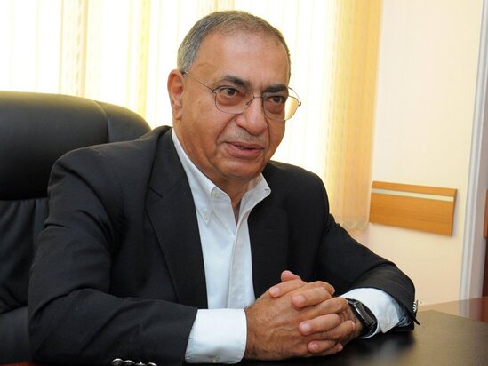 Partiya sədri: "Ruhi xəstələrin partiya fəaliyyətində iştirakı ciddi araşdırılmalıdır"