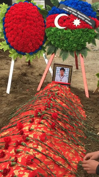 Olimpiya Kompleksində hamının gözü qarşısında öldürülən 16 yaşlı Turan - VİDEO