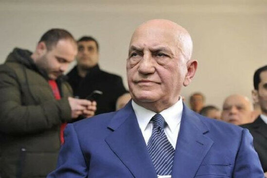 Vəzifə başında həbs olunan nazirlər - FOTO