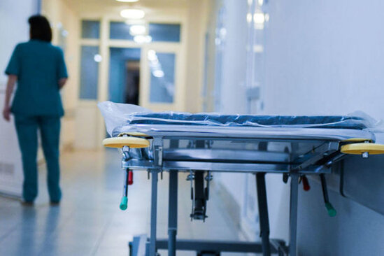 Bakıda halı pisləşən məktəbli öldü